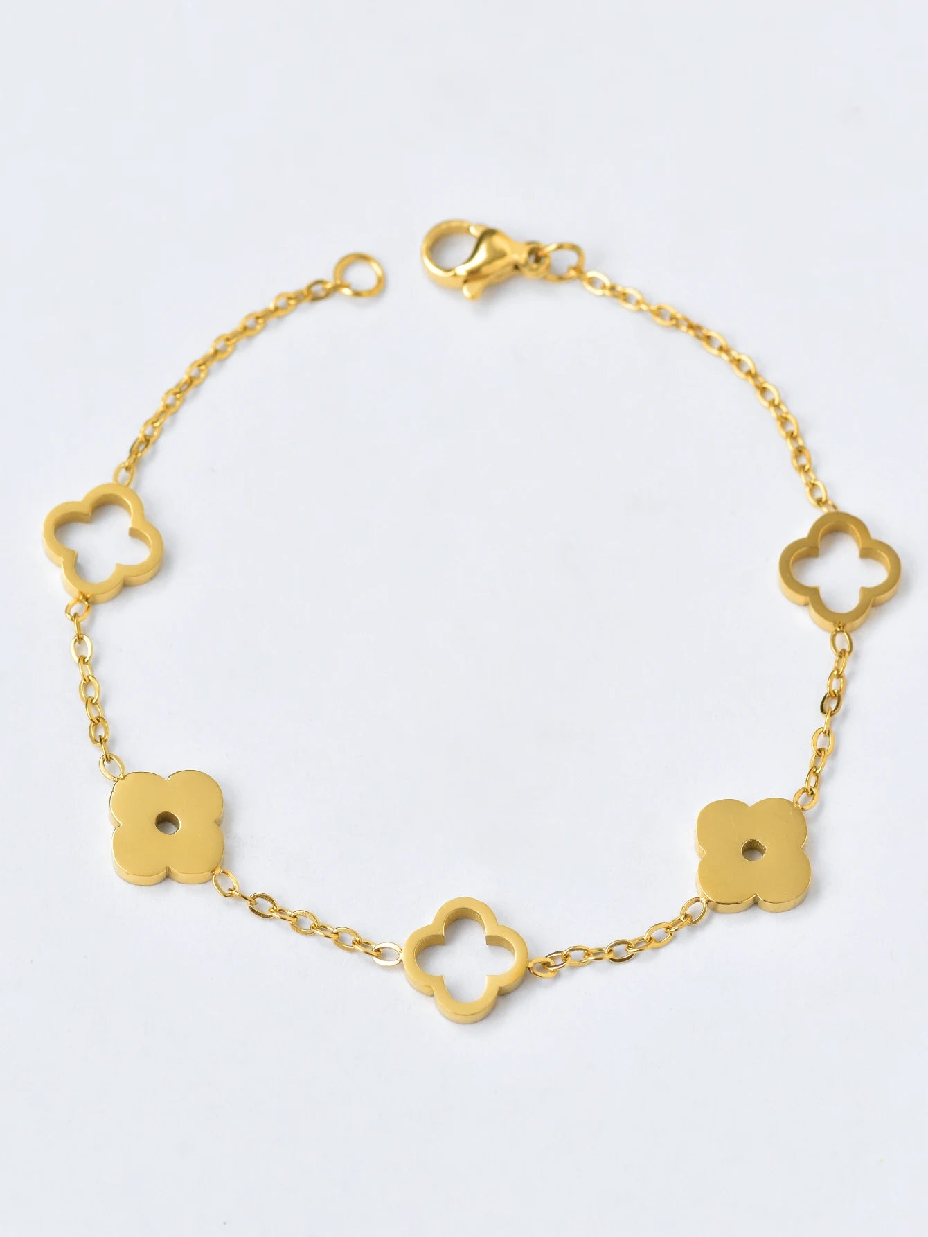 Lucky Petal Necklace